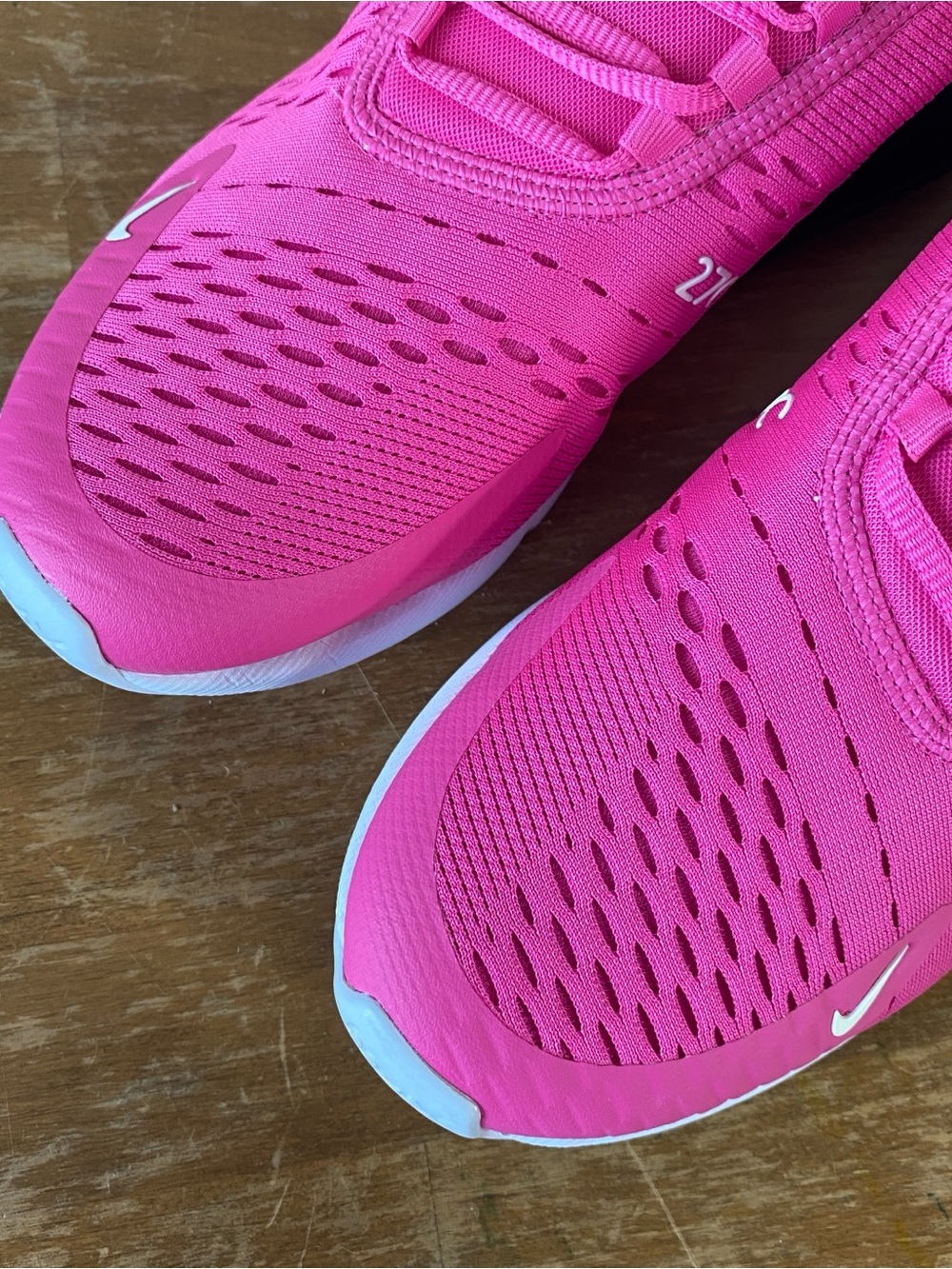 Nike Air Max 270 Laser Fuchsia Pink Black 943345 602 - Size 7Y or Women’s 8.5 - Picture 3 of 11